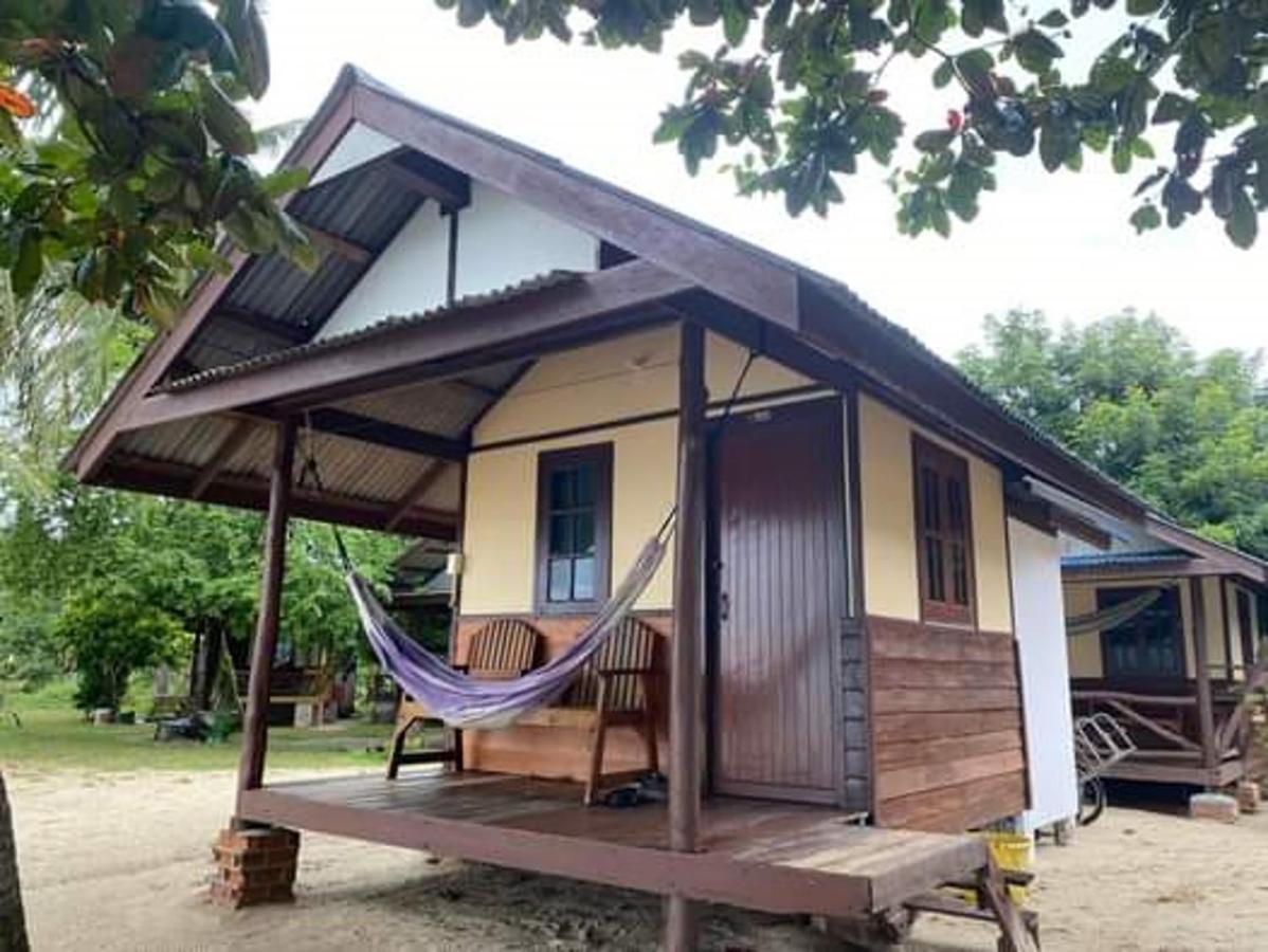 Pinks Bungalow Baan Tai Eksteriør billede