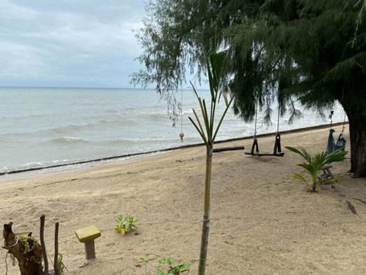Pinks Bungalow Baan Tai Eksteriør billede