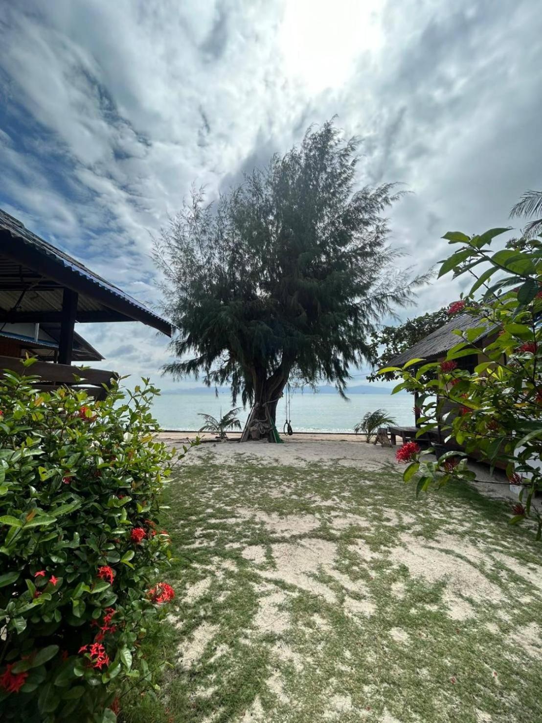 Pinks Bungalow Baan Tai Eksteriør billede